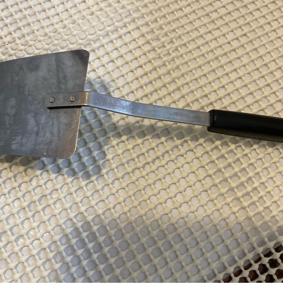 Vintage Stainless Steel Spatula with Floral Fruit Handle - Picture 6 of 9